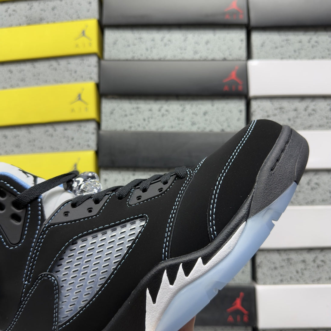 Air Jordan 5 Black Oreo