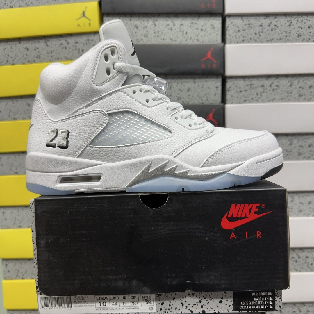 Air Jordan 5 Sail Metallic