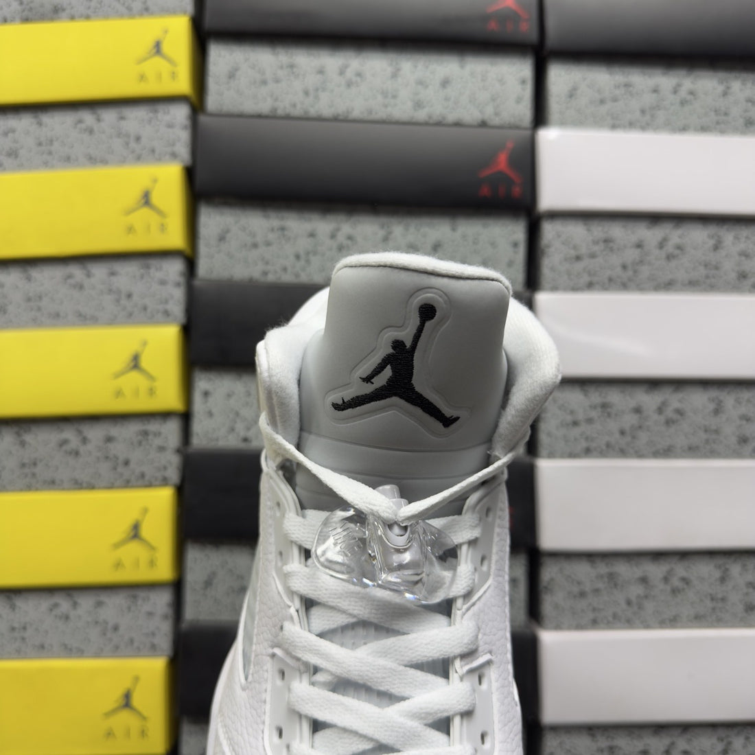 Air Jordan 5 Sail Metallic