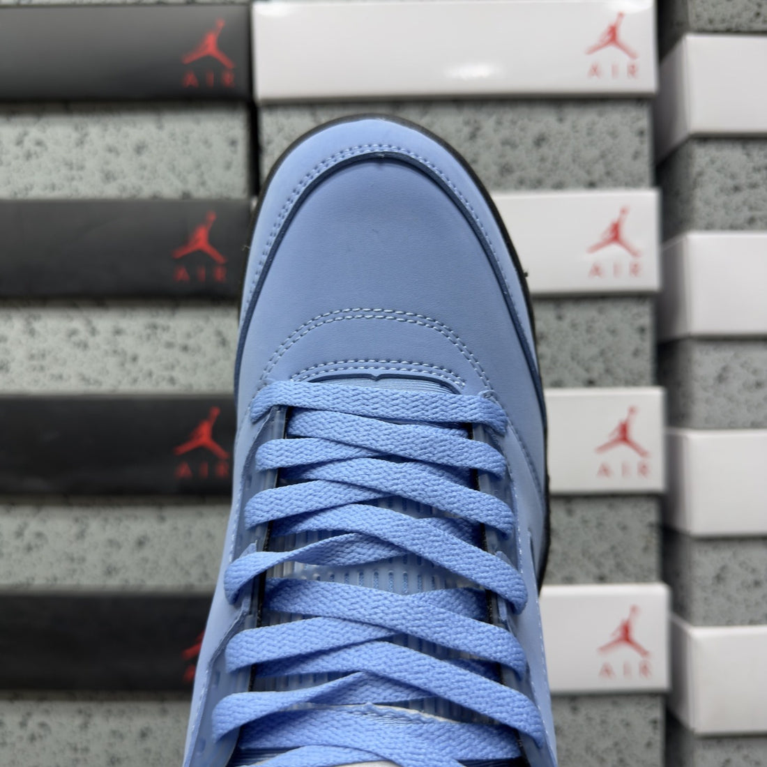 Air Jordan 5 UNC University Blue