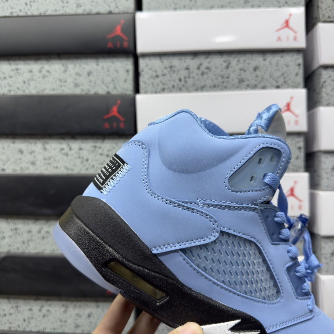 Air Jordan 5 UNC University Blue