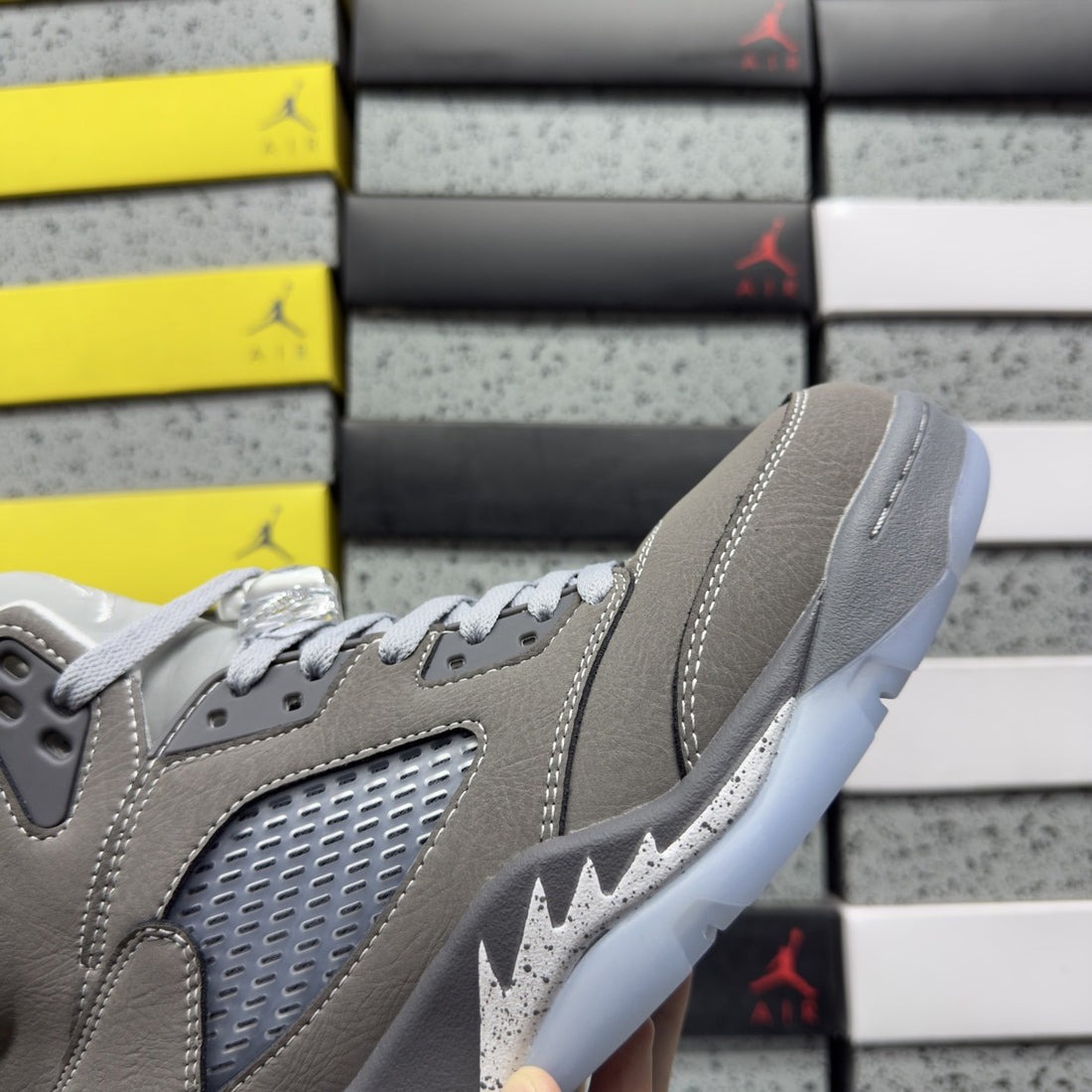 Air Jordan 5 Wolf Grey