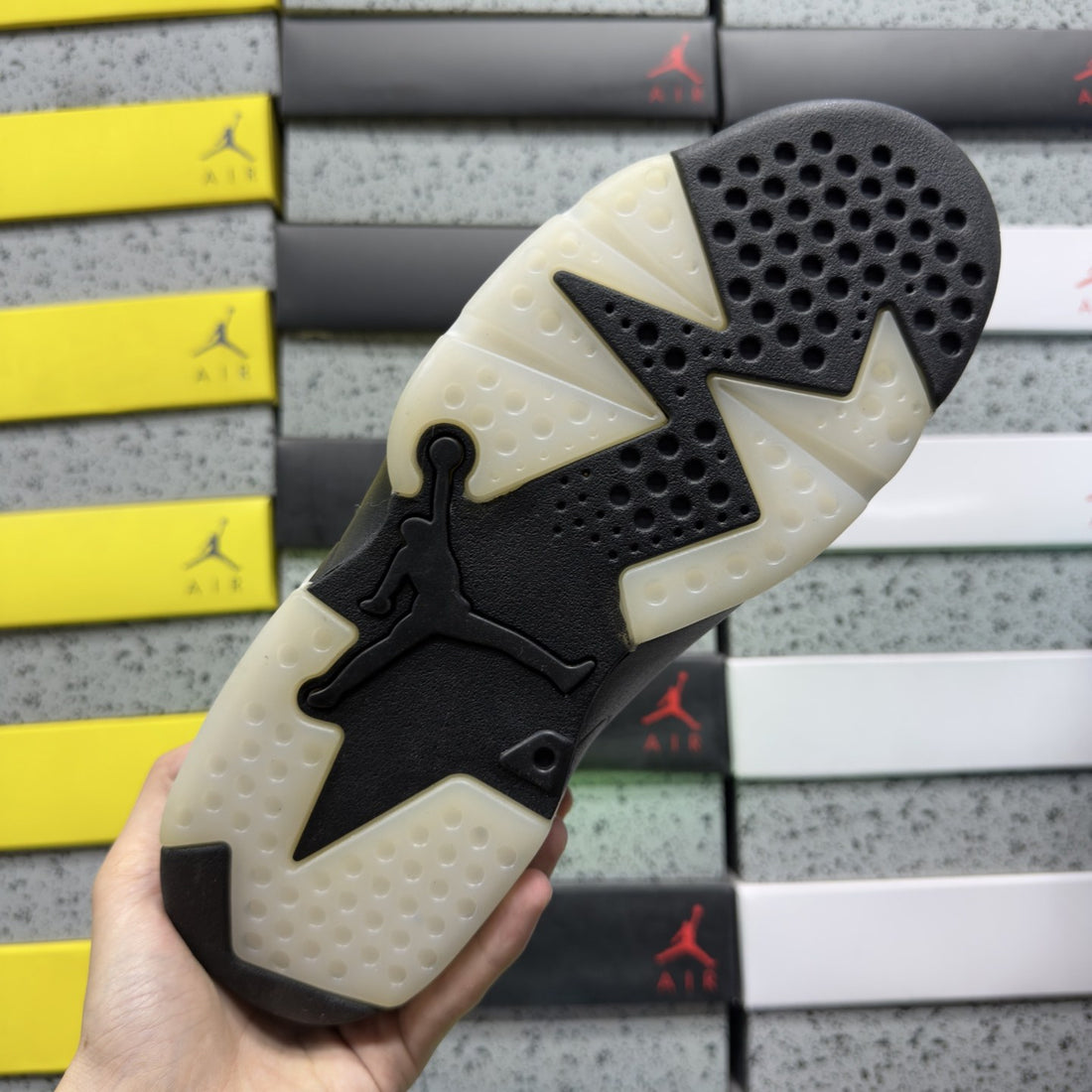 Air Jordan 6 Brown Metallic Kelly