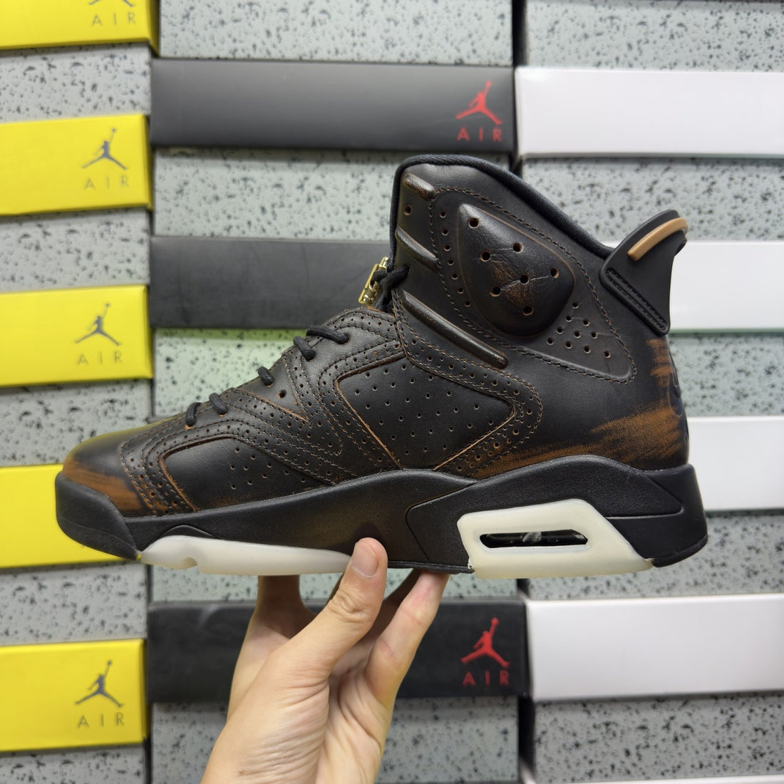 Air Jordan 6 Brown Metallic Kelly
