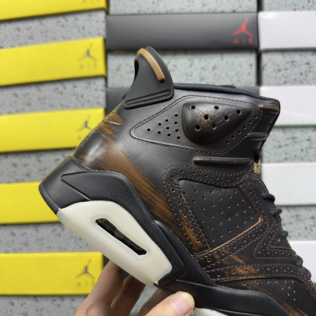 Air Jordan 6 Brown Metallic Kelly
