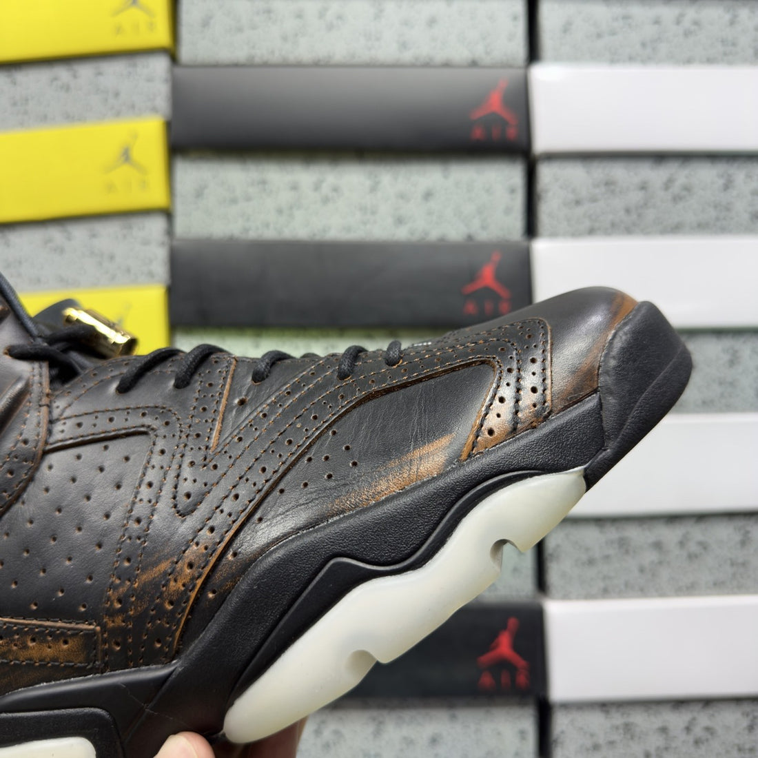 Air Jordan 6 Brown Metallic Kelly