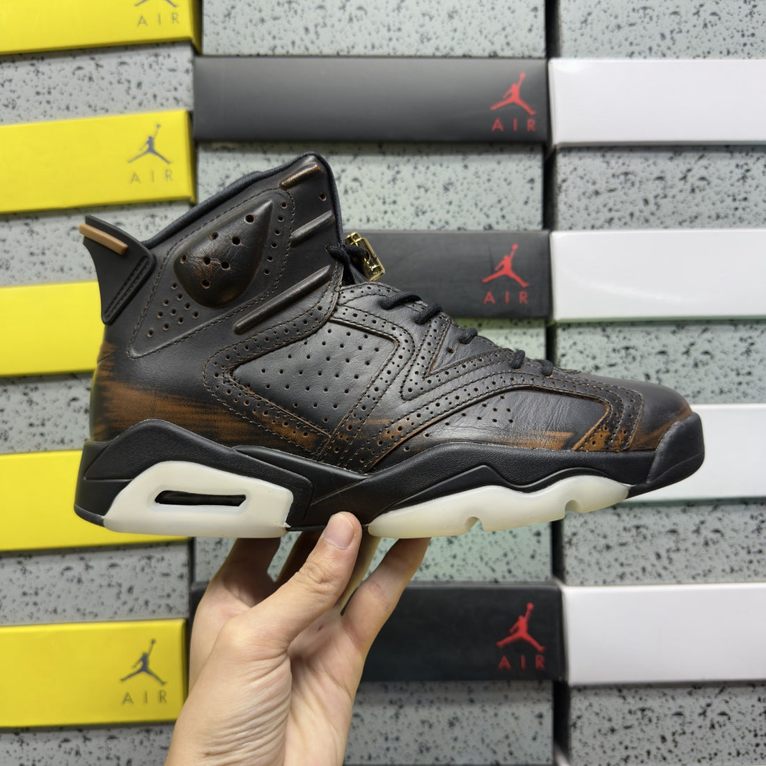 Air Jordan 6 Brown Metallic Kelly