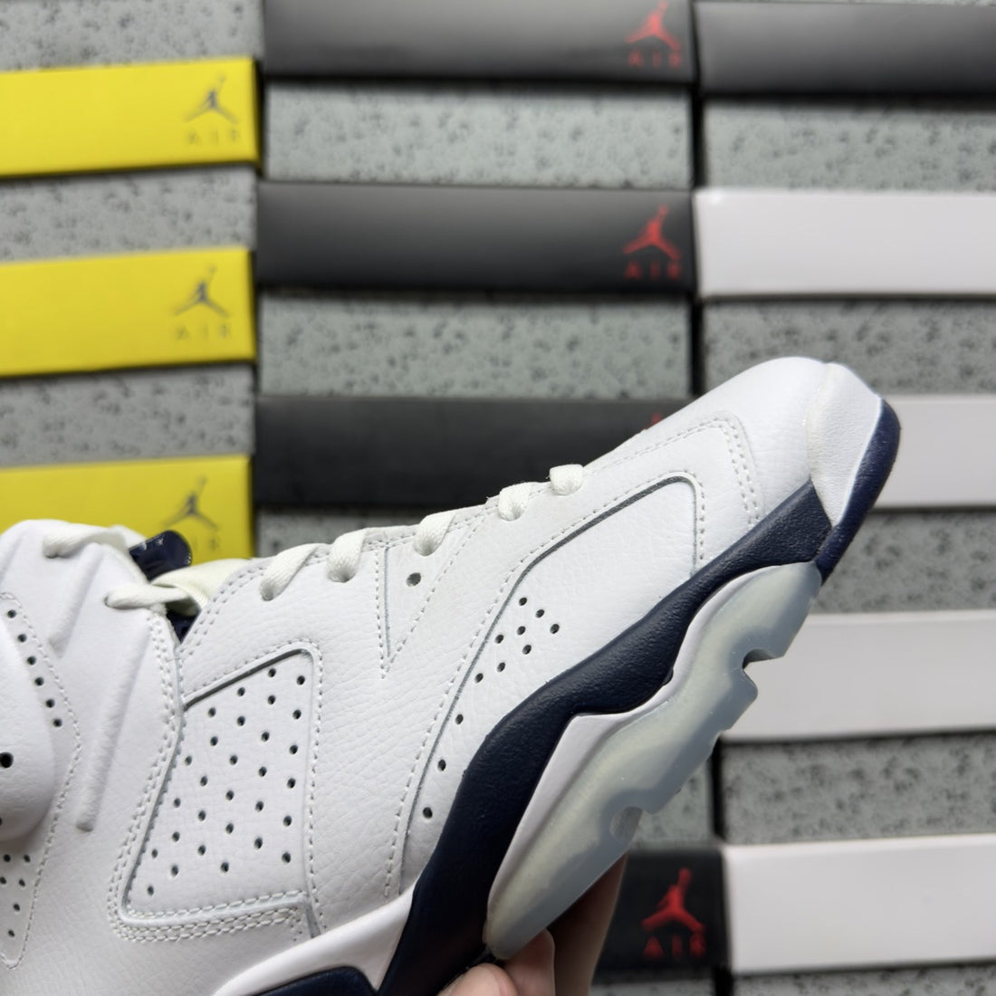 Air Jordan 6 Midnight Navy