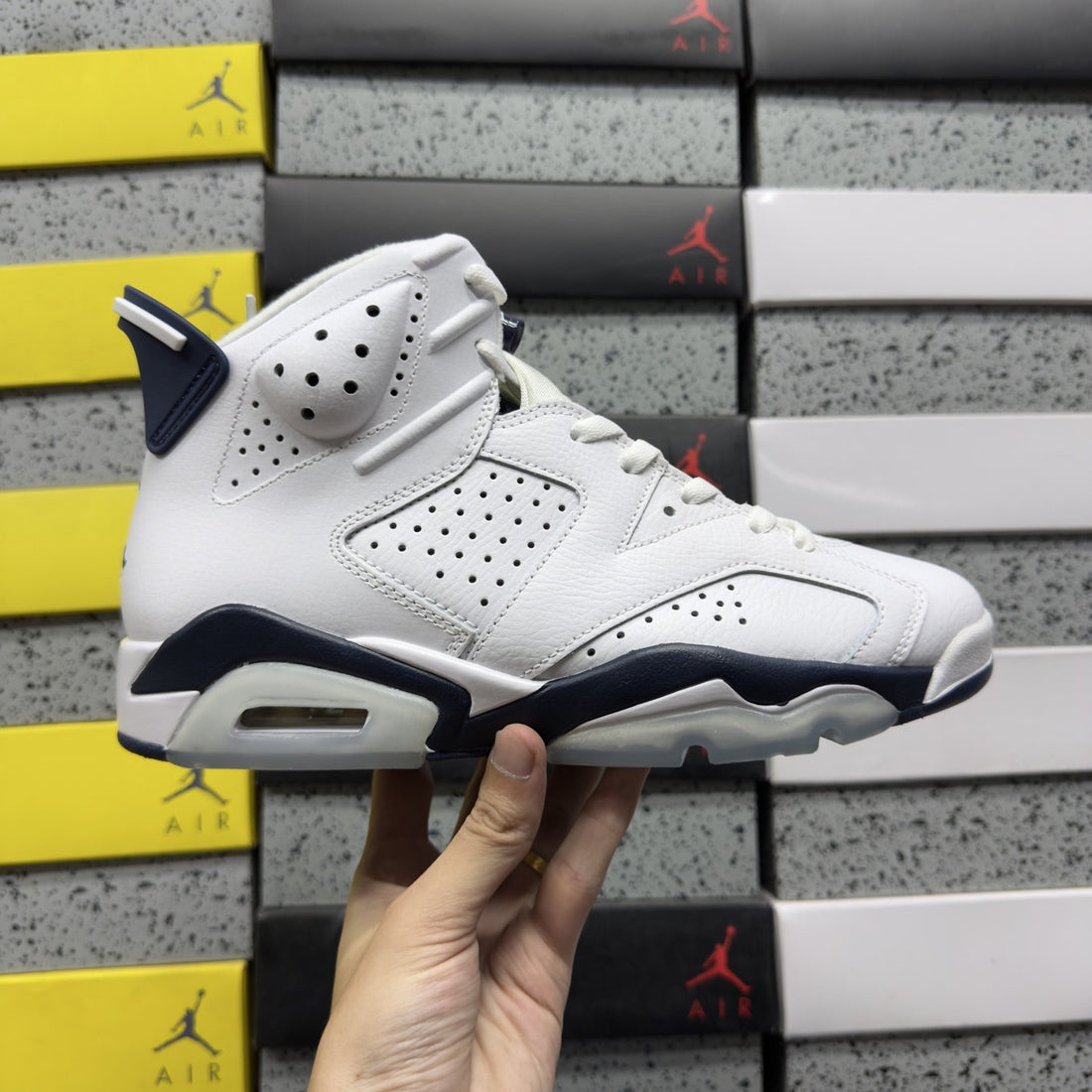 Air Jordan 6 Midnight Navy
