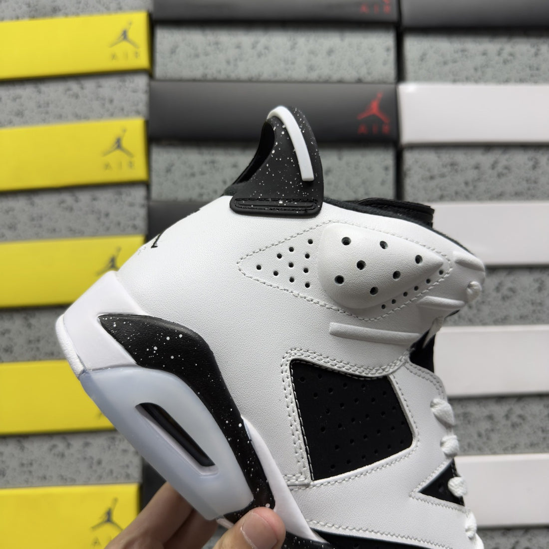 Air Jordan 6 Oreo Speckle