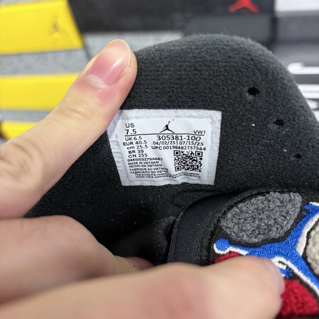 Air Jordan 8 Bugs Bunny