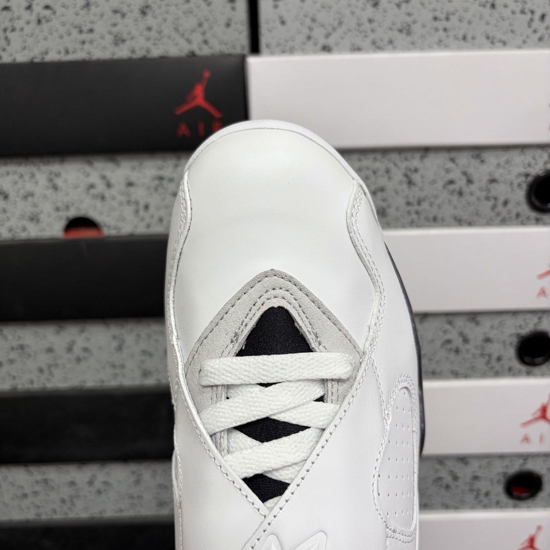Air Jordan 8 Bugs Bunny