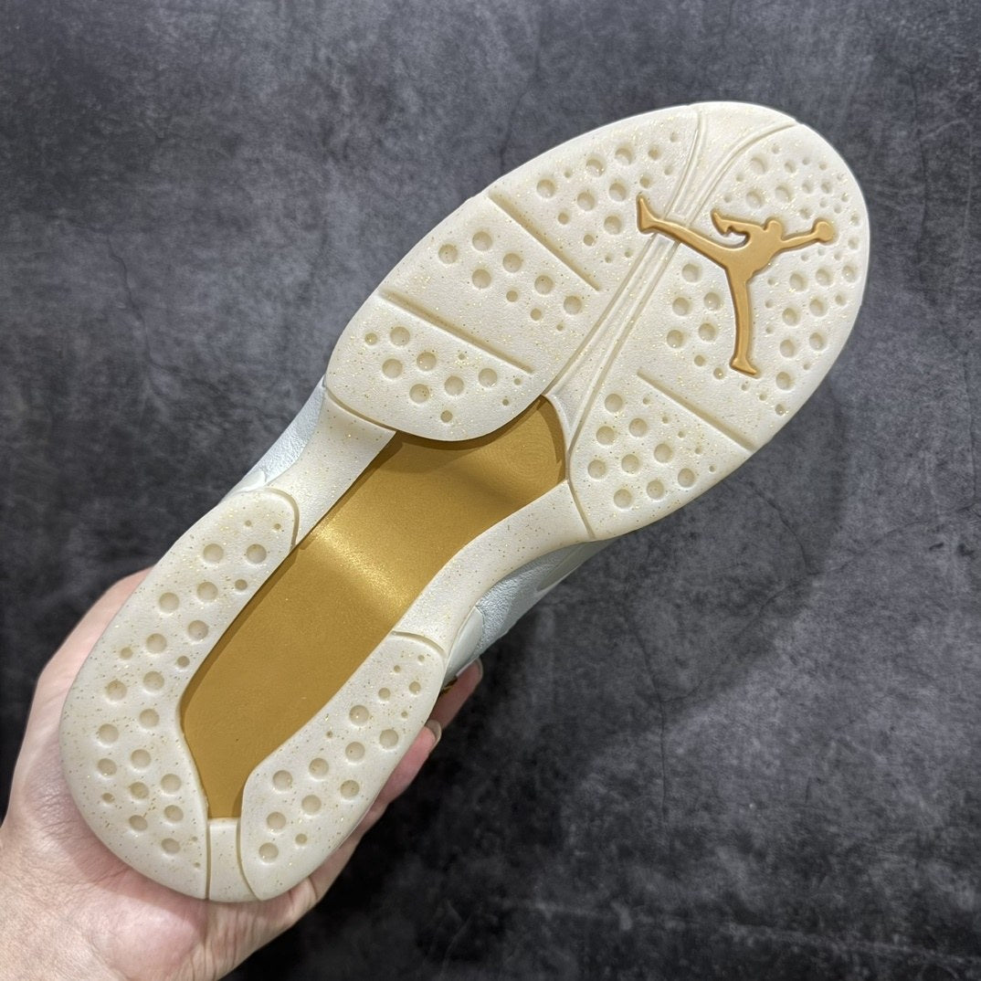 Air Jordan 8 Champagne Gold