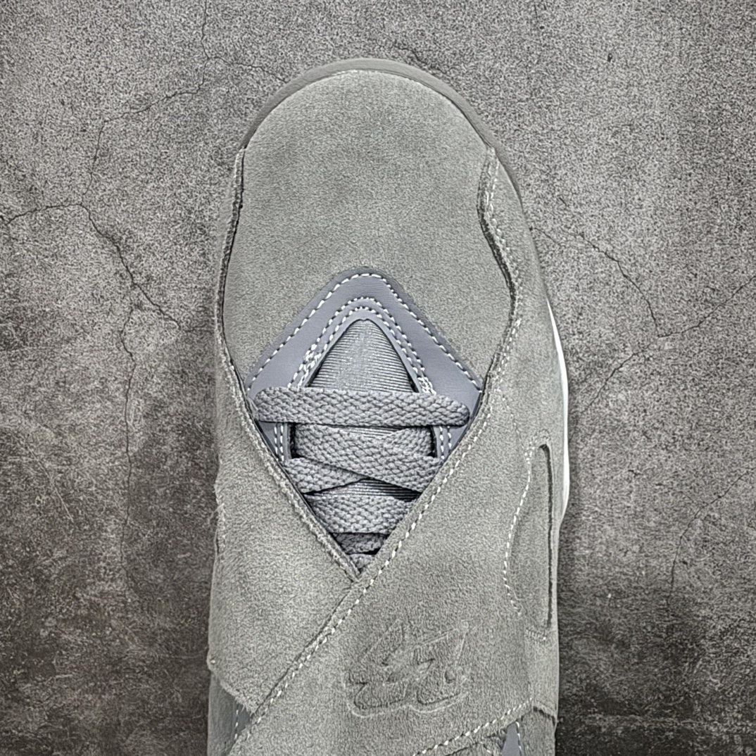 Air Jordan 8 Cool Grey Suede