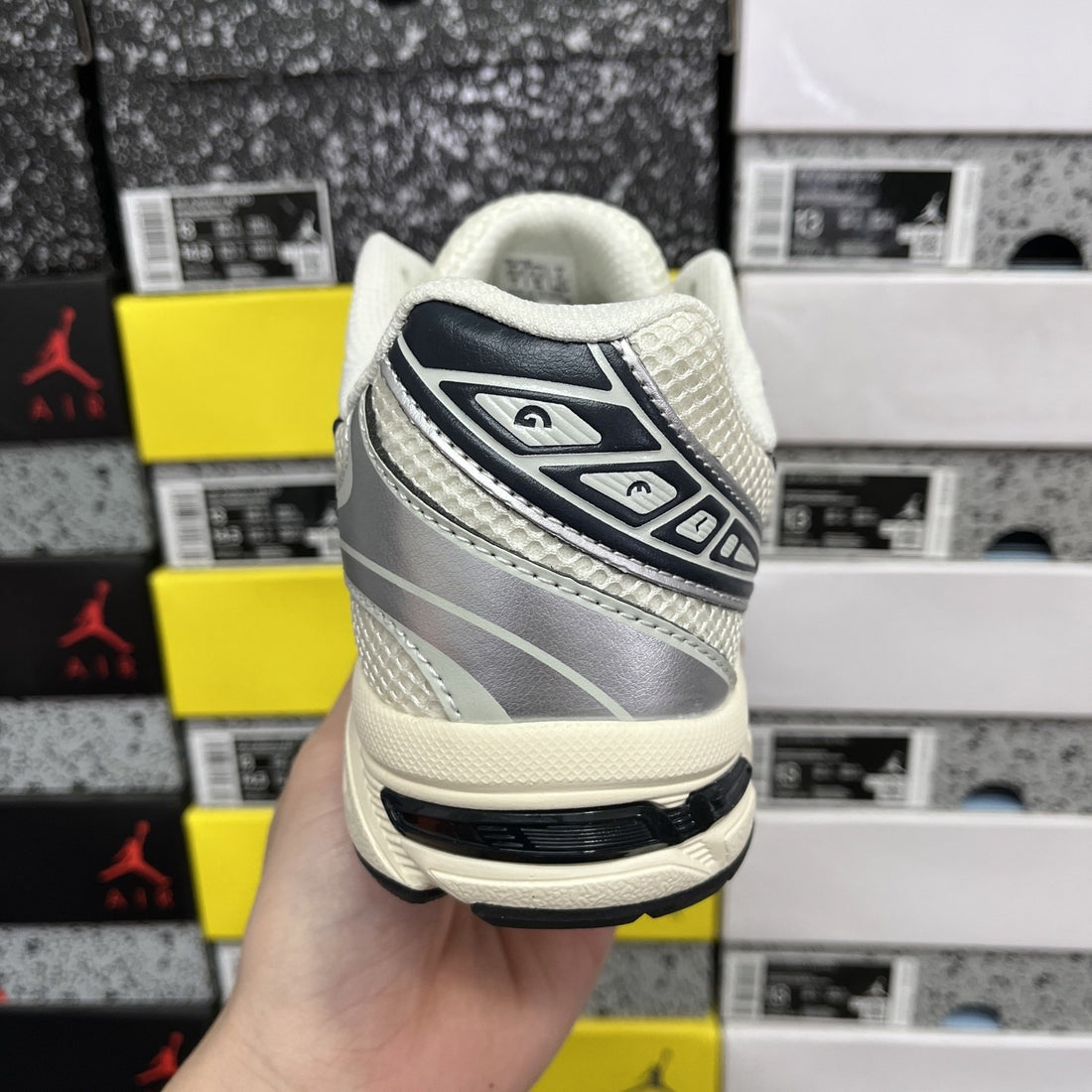 ASICS Gel-1130 Cream Scarab