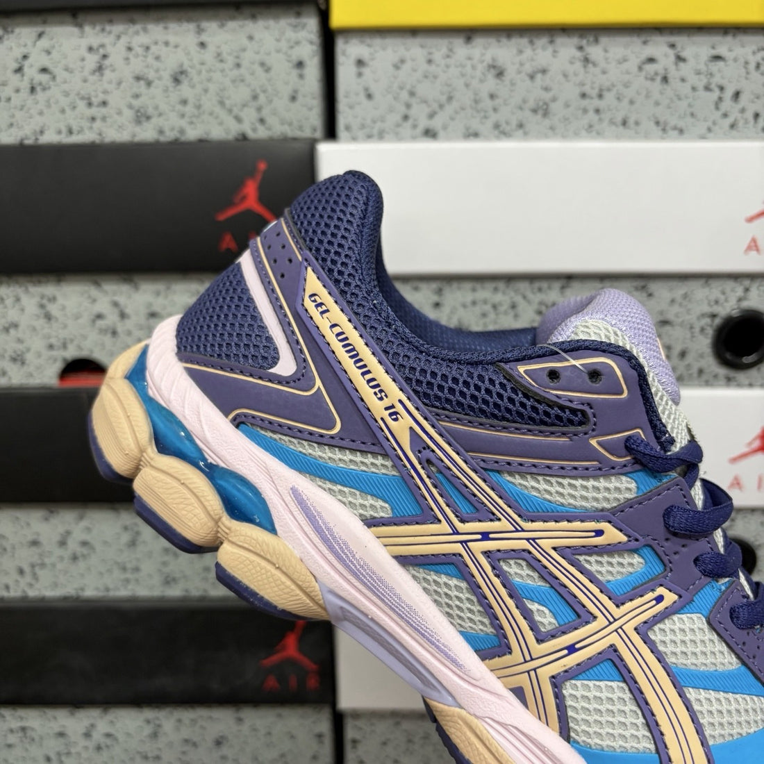 ASICS Gel-Cumulus 16 Cloud Grey Bisque
