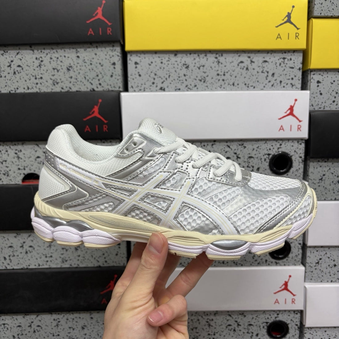 ASICS Gel-Cumulus 16 Triple White