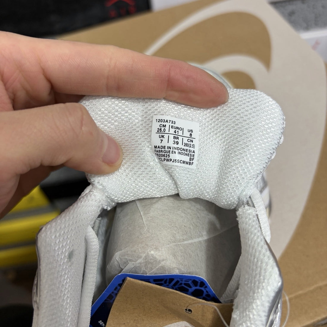 ASICS Gel-Cumulus 16 Triple White