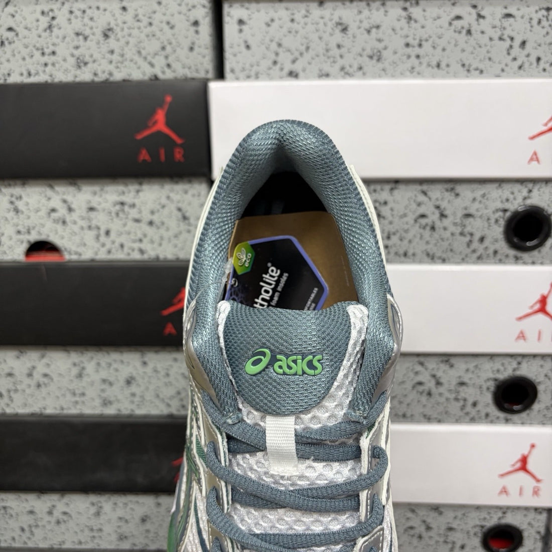 ASICS Gel-Cumulus 16 White Ironclad