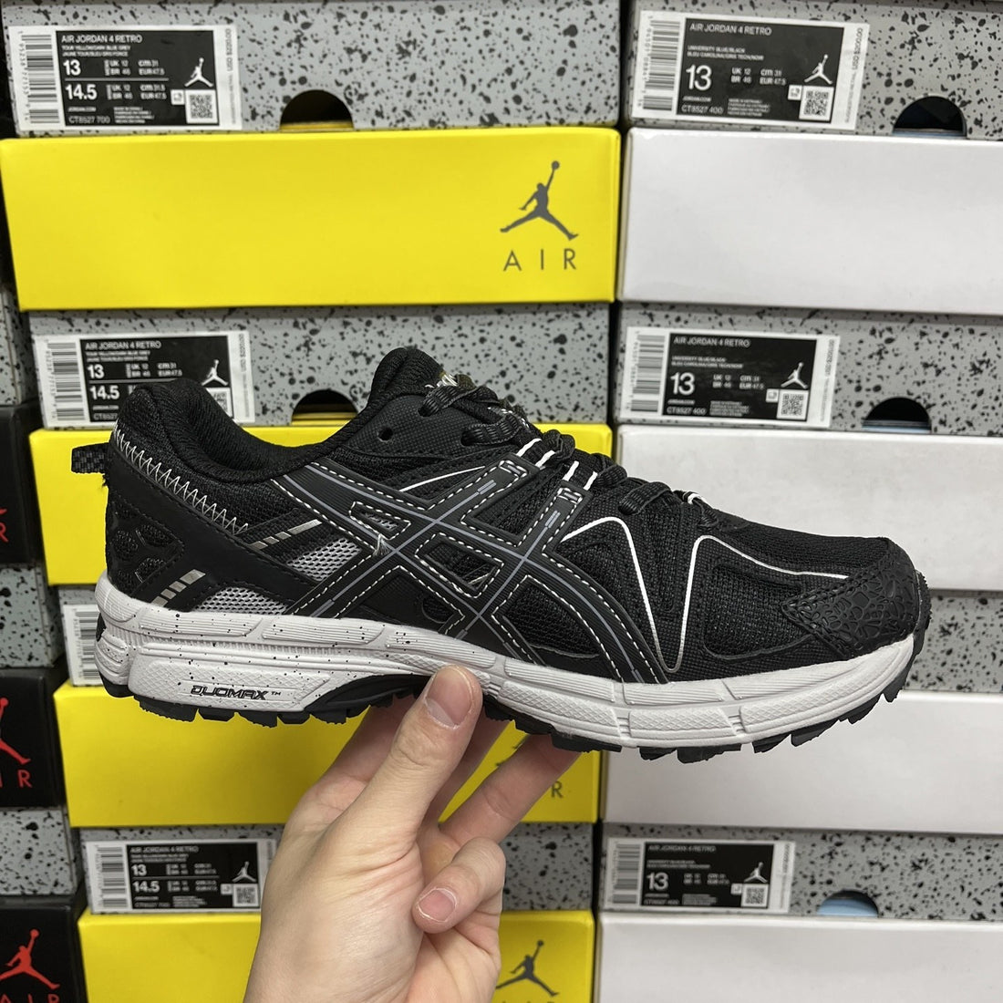 ASICS Gel-Kahana 8 Black White