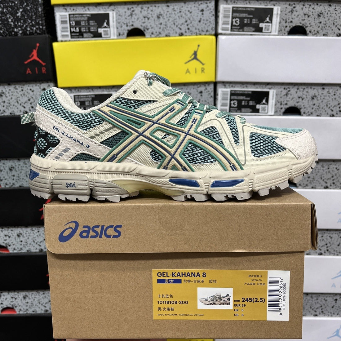 ASICS Gel-Kahana 8 Cream Teal