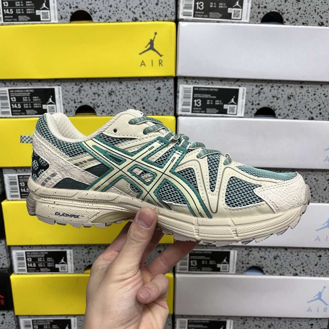 ASICS Gel-Kahana 8 Cream Teal
