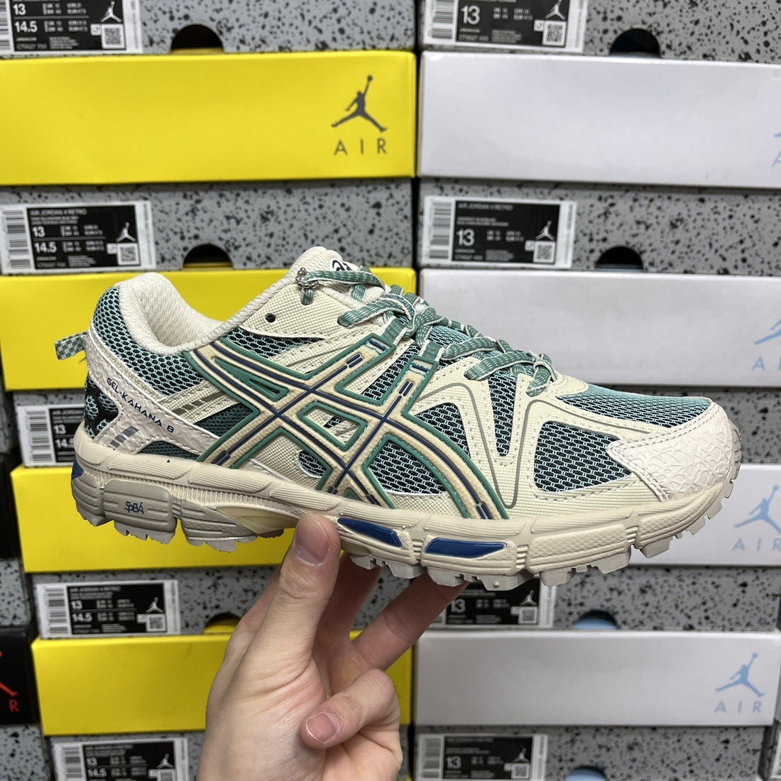 ASICS Gel-Kahana 8 Cream Teal