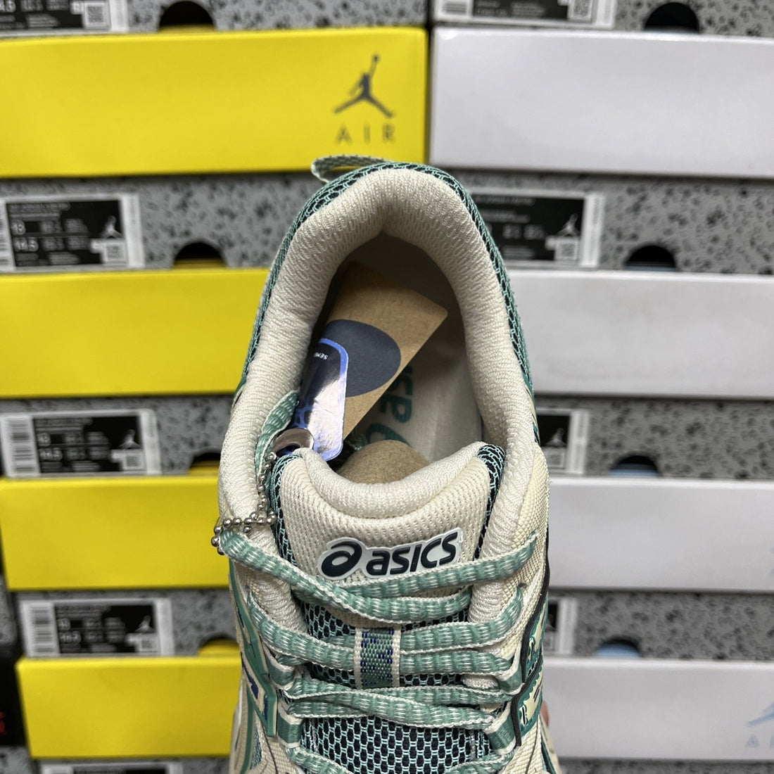 ASICS Gel-Kahana 8 Cream Teal