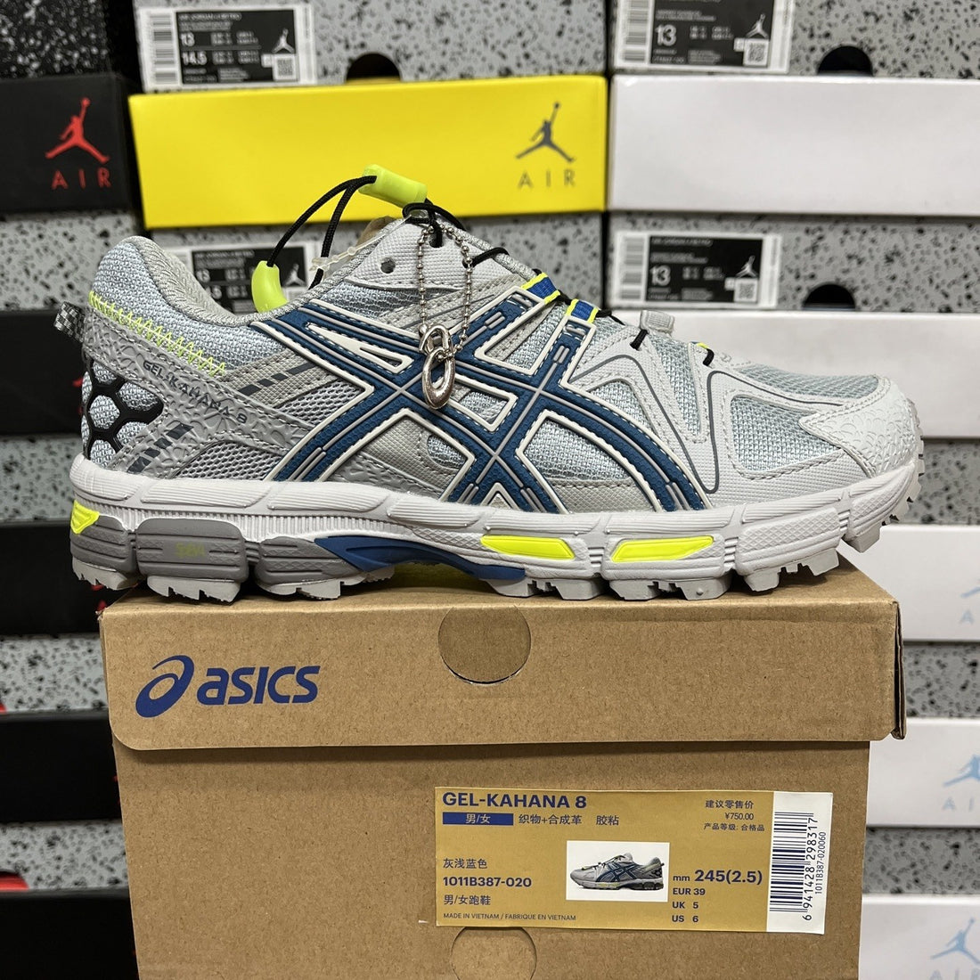 ASICS Gel-Kahana 8 Grey Blue Yellow