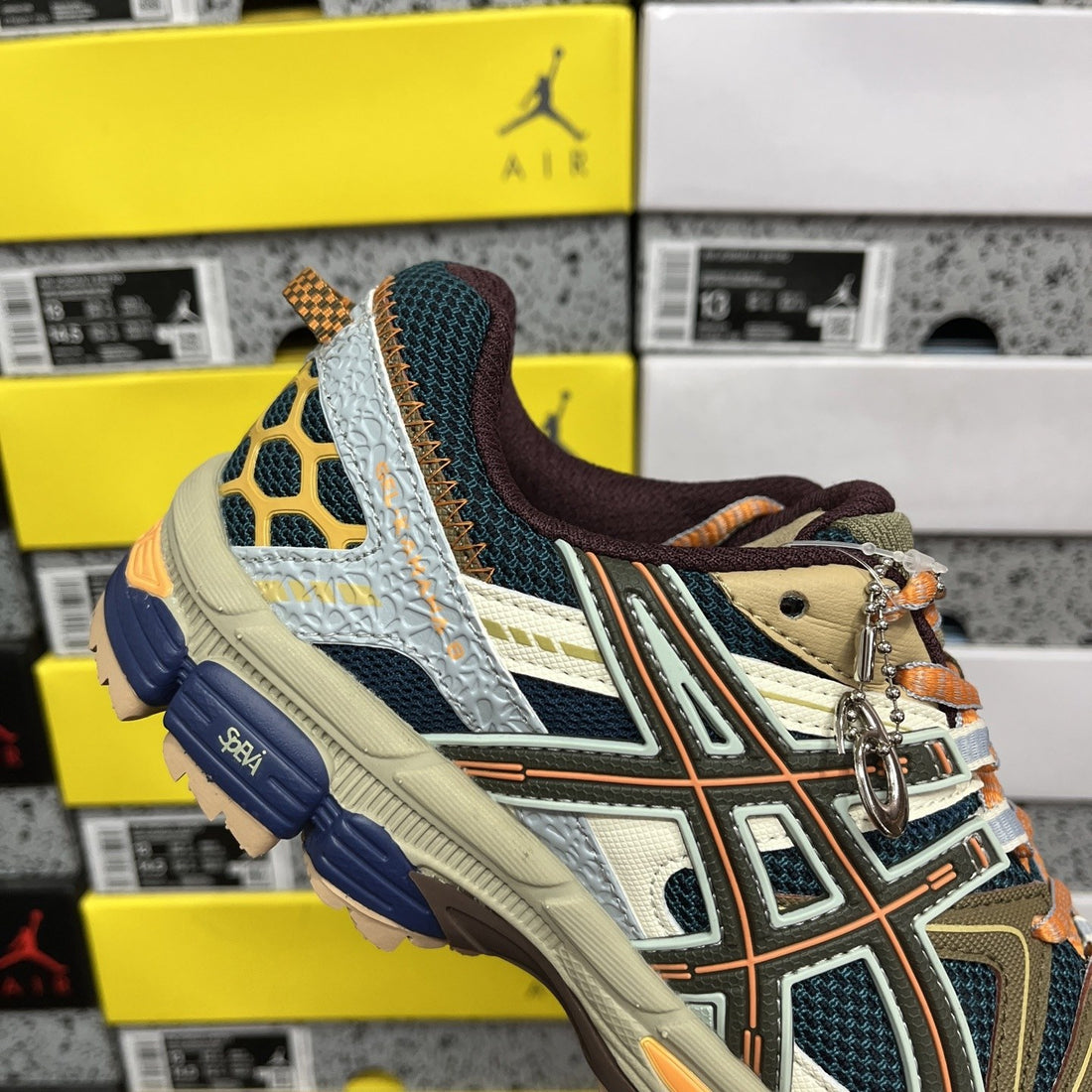 ASICS Gel-Kahana 8 Multicolor Olive