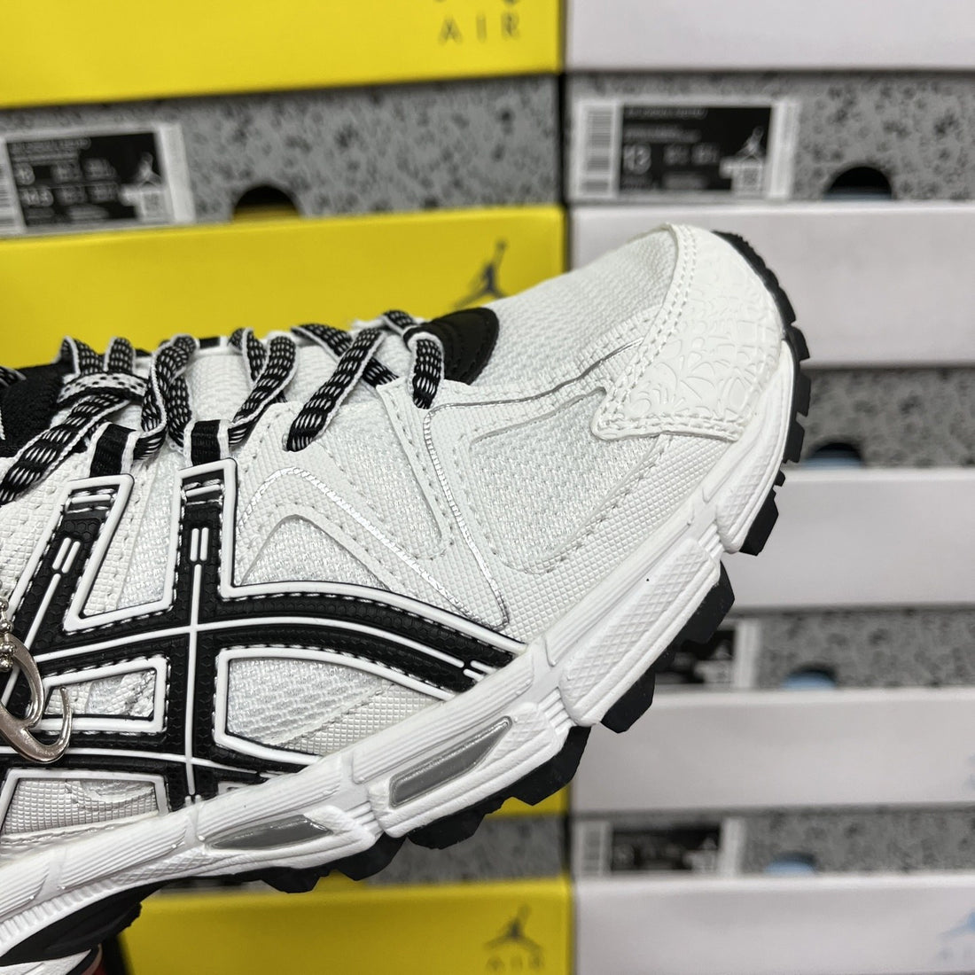 ASICS Gel-Kahana 8 White Black