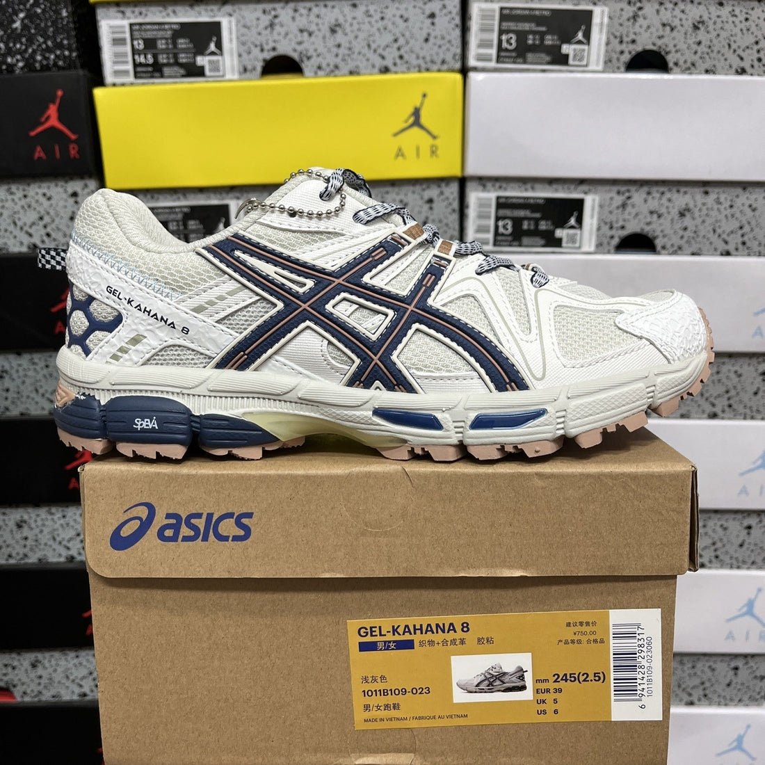 ASICS Gel-Kahana 8 White Navy