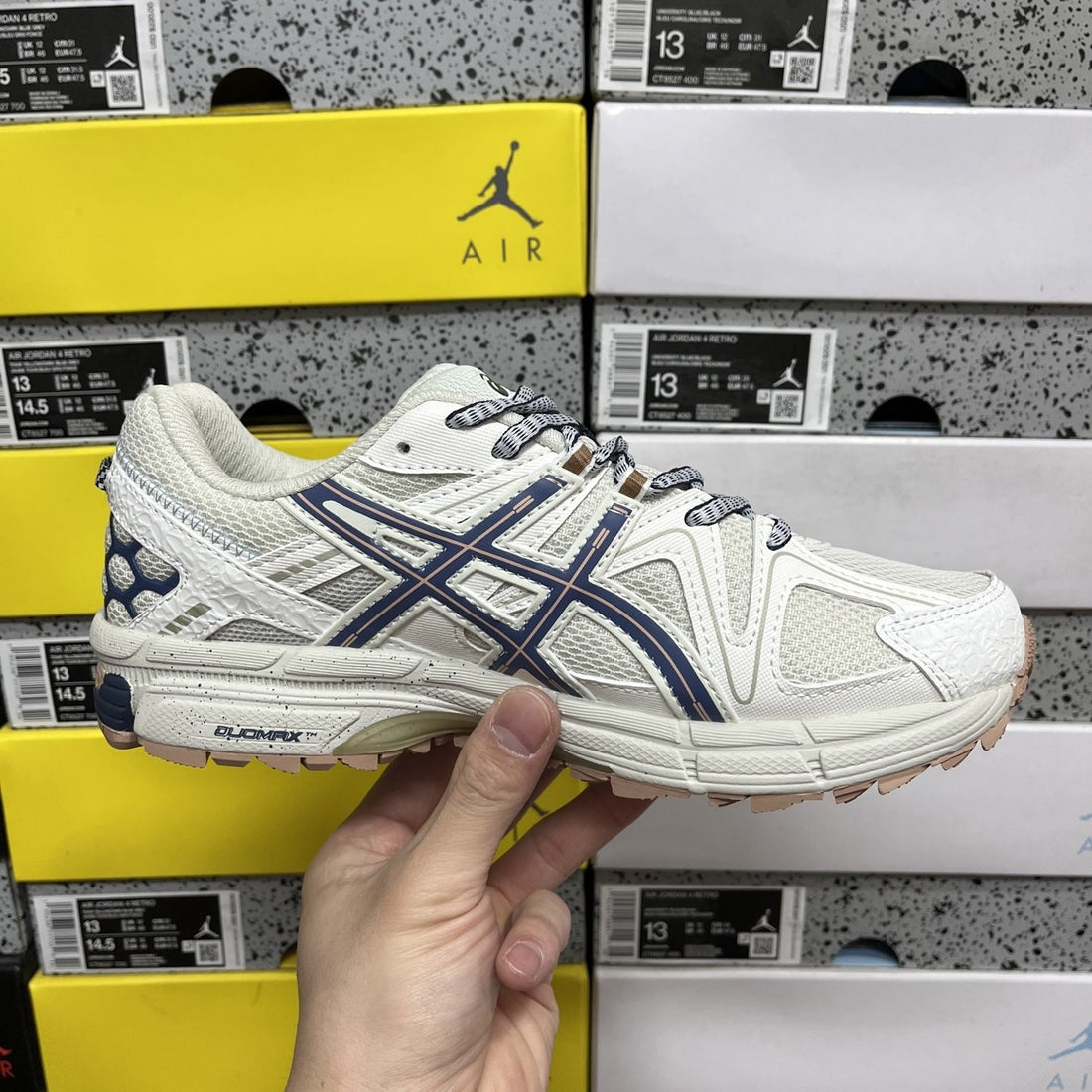 ASICS Gel-Kahana 8 White Navy