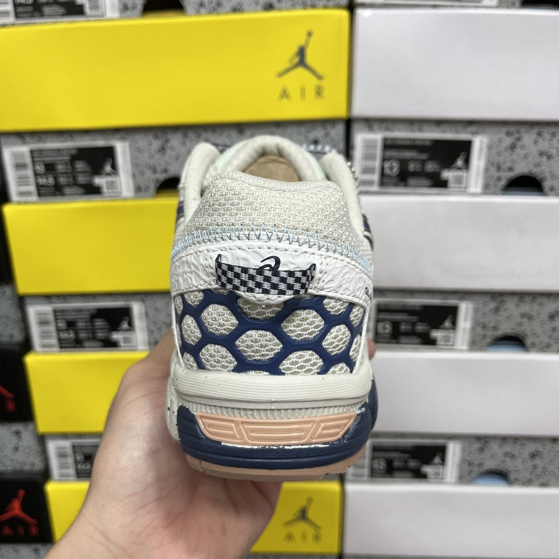 ASICS Gel-Kahana 8 White Navy
