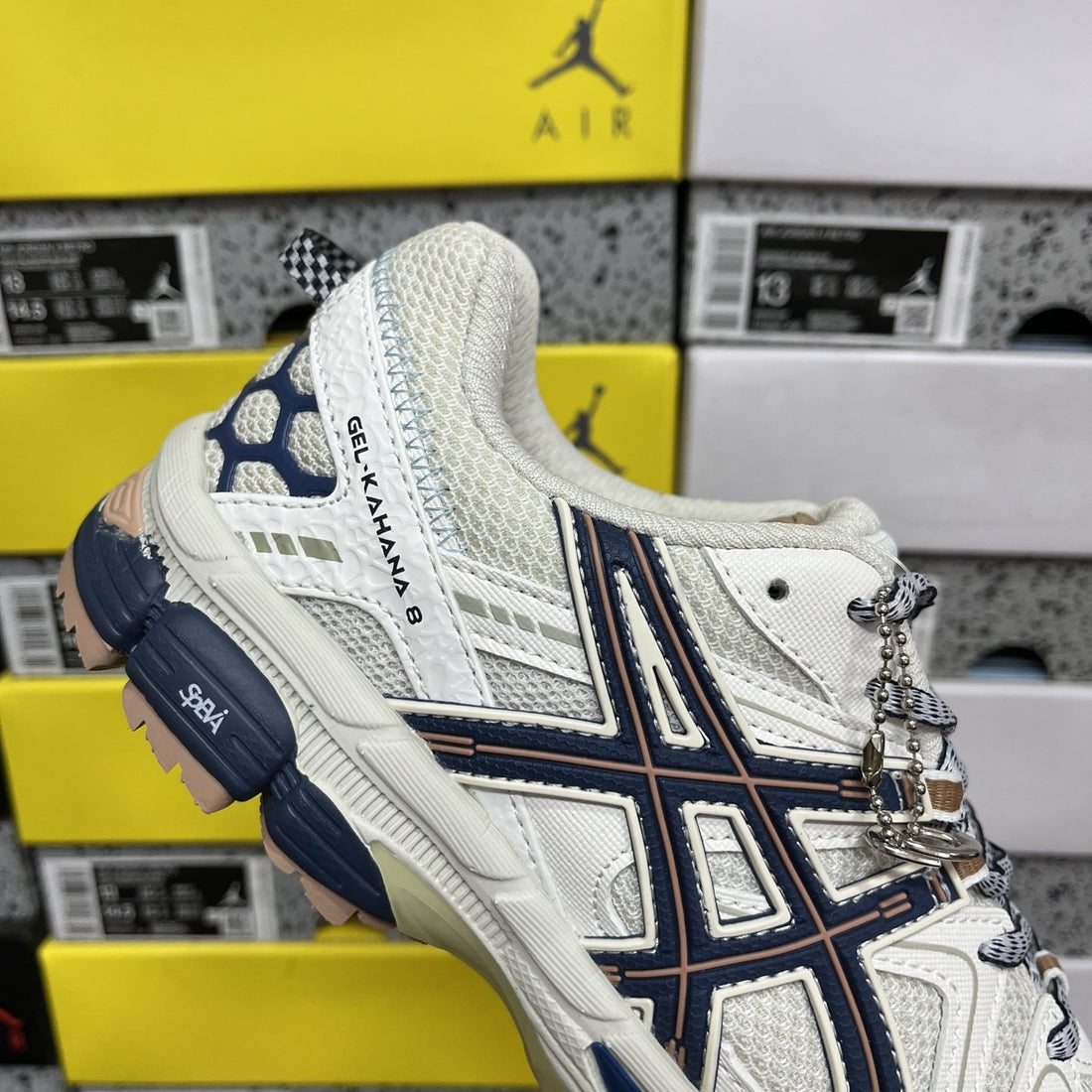ASICS Gel-Kahana 8 White Navy