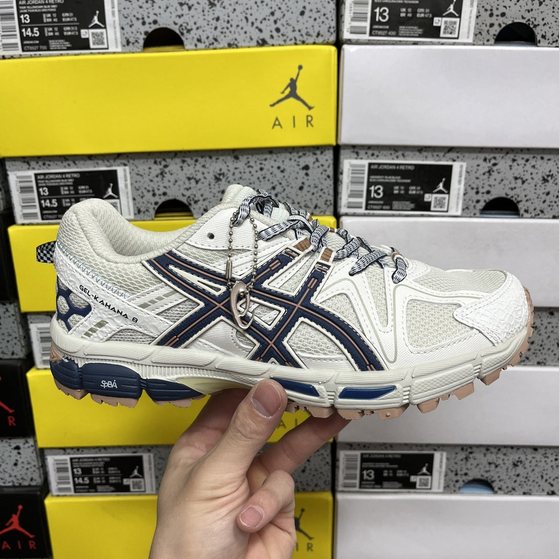 ASICS Gel-Kahana 8 White Navy