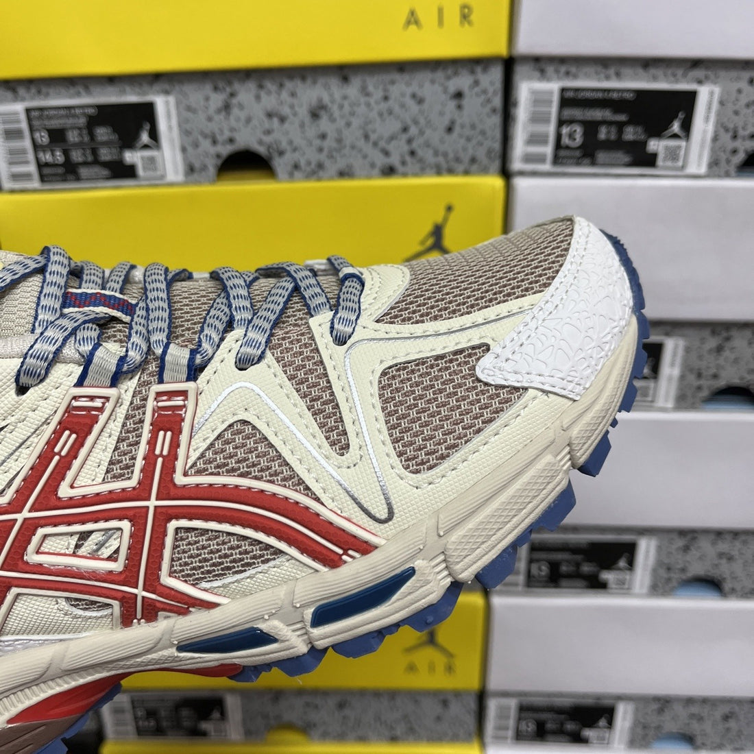 ASICS Gel-Kahana 8 White Red