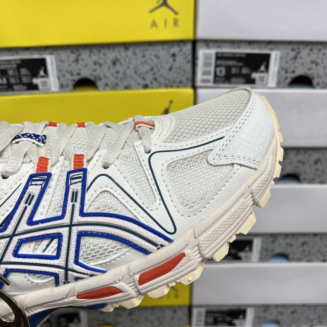 ASICS Gel-Kahana 8 White Royal Blue