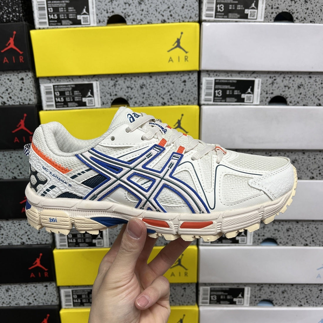 ASICS Gel-Kahana 8 White Royal Blue