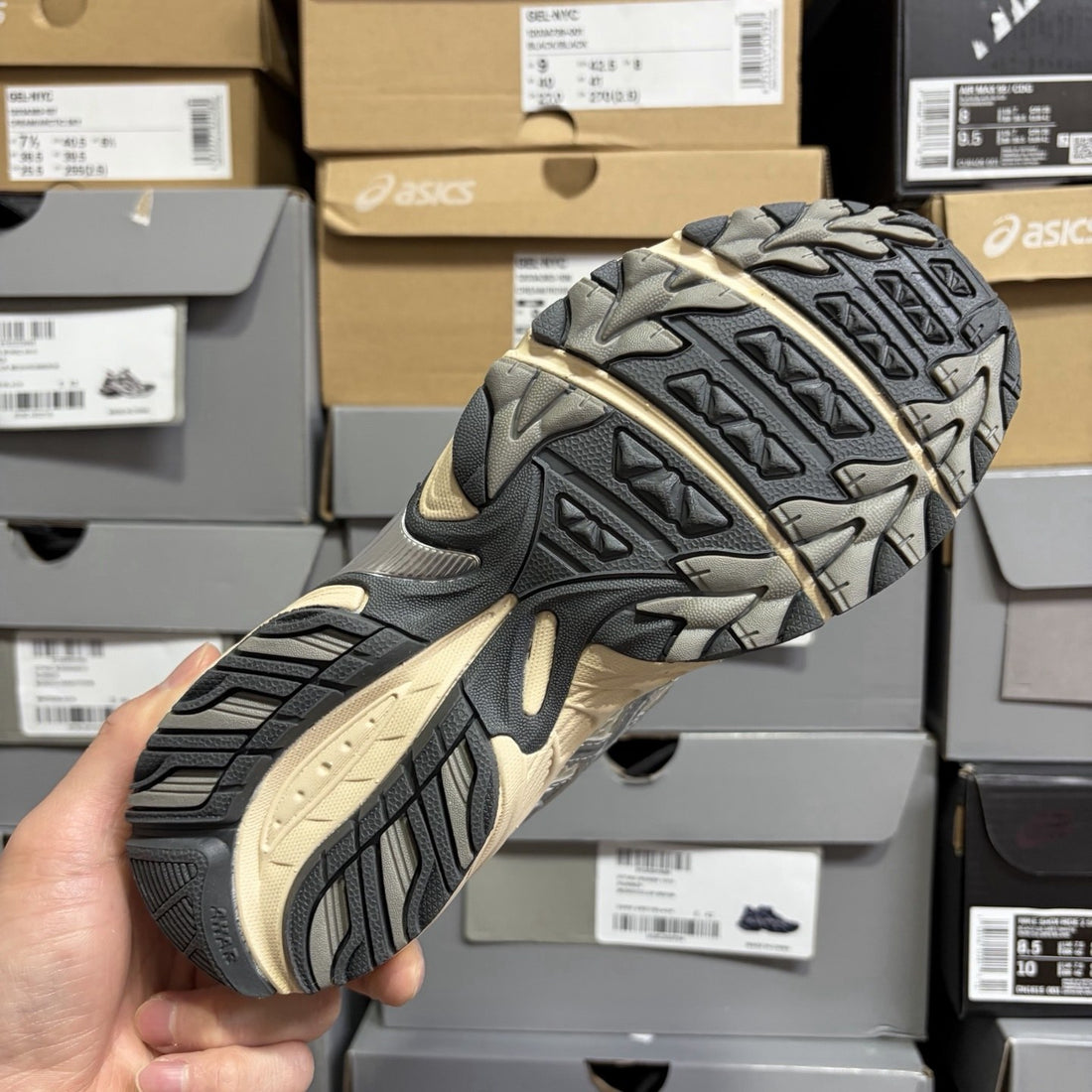 ASICS Gel-Kahana TR Nexus White Silver
