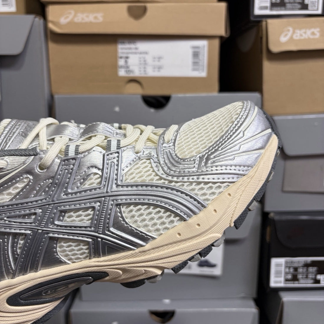 ASICS Gel-Kahana TR Nexus White Silver