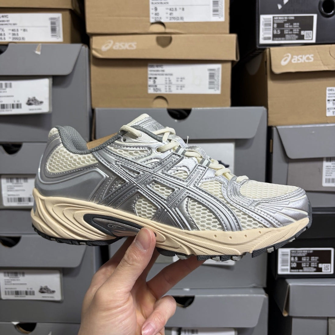 ASICS Gel-Kahana TR Nexus White Silver