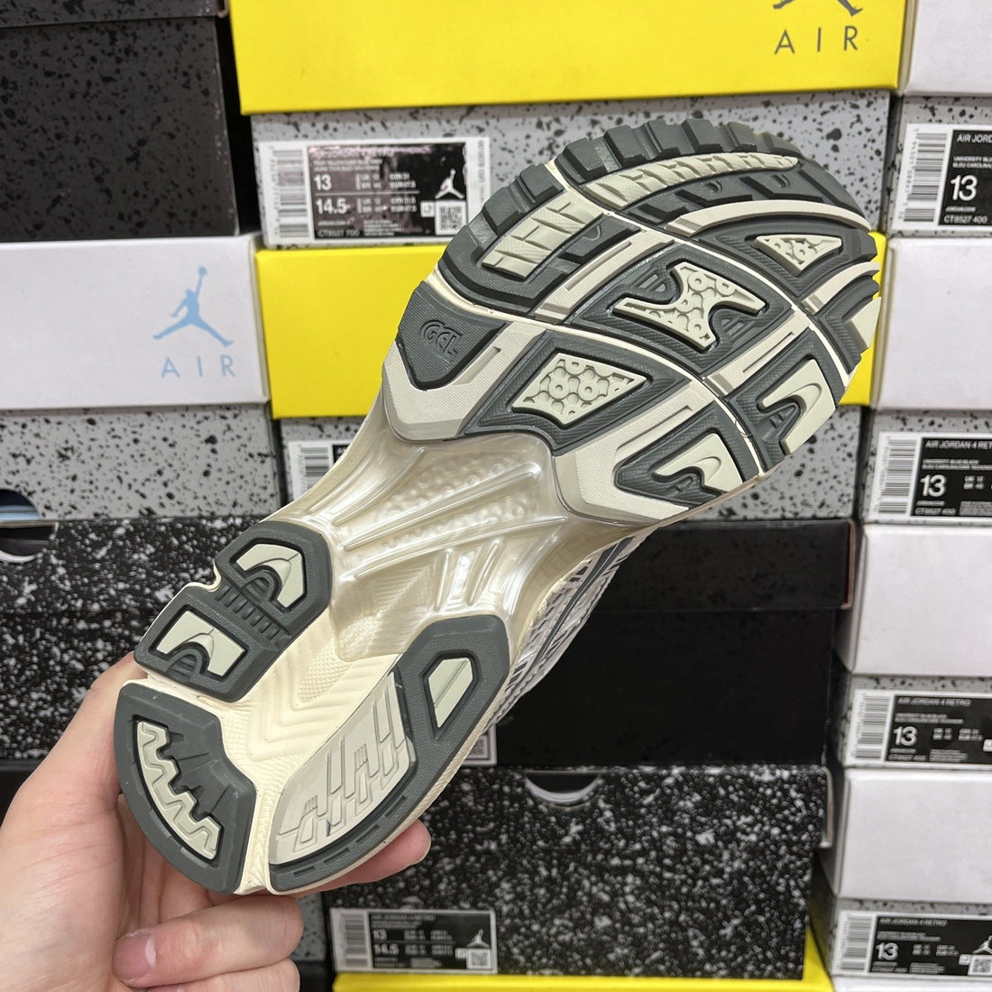 ASICS Gel-Kayano 14 Beige White