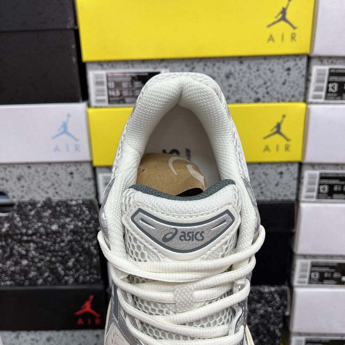 ASICS Gel-Kayano 14 Beige White