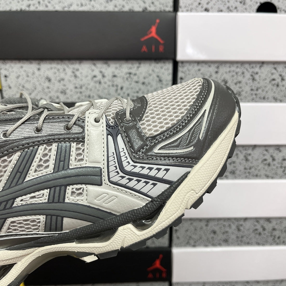 ASICS Gel-Kayano 14 Clay Gray