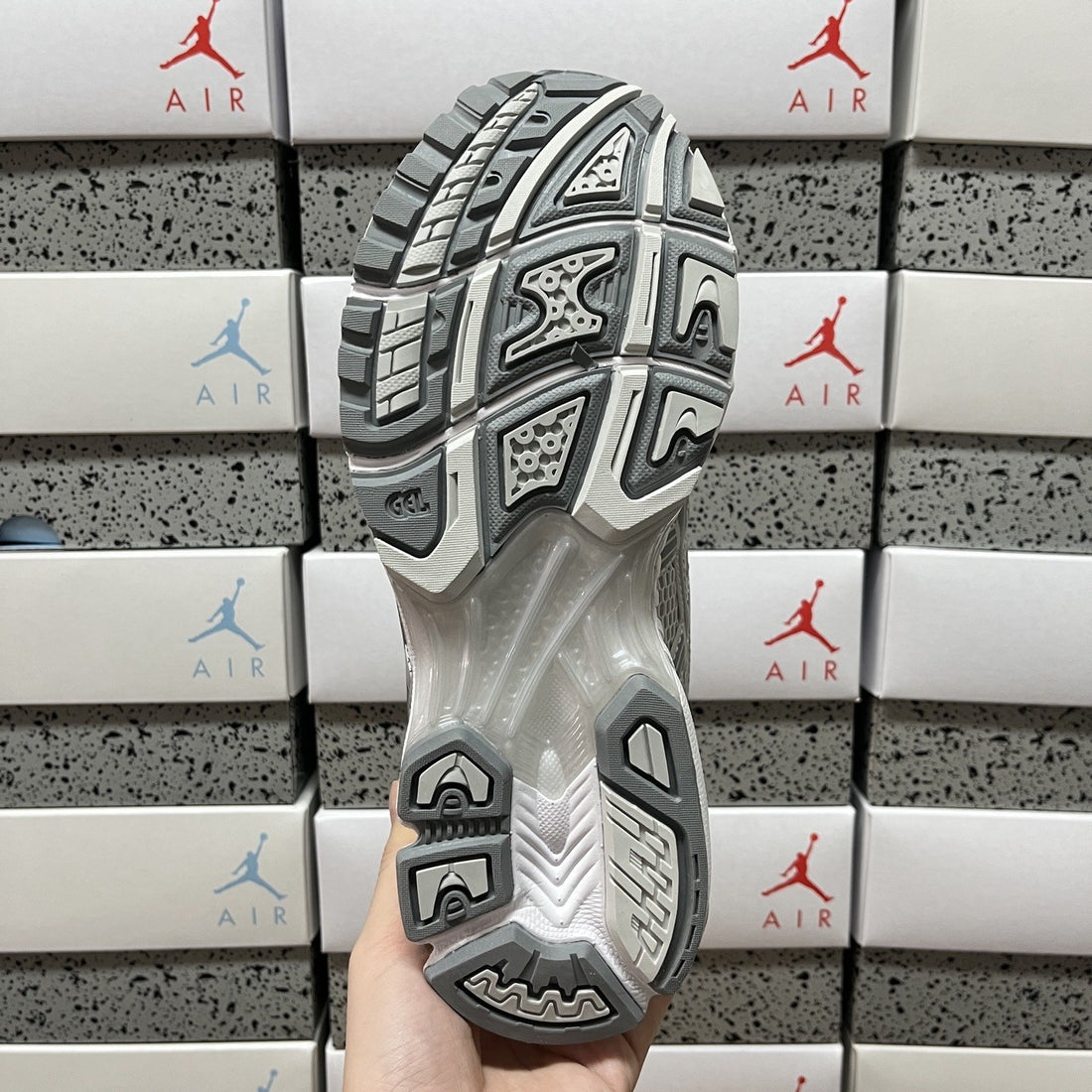 ASICS Gel-Kayano 14 Cloud Grey Clay Grey