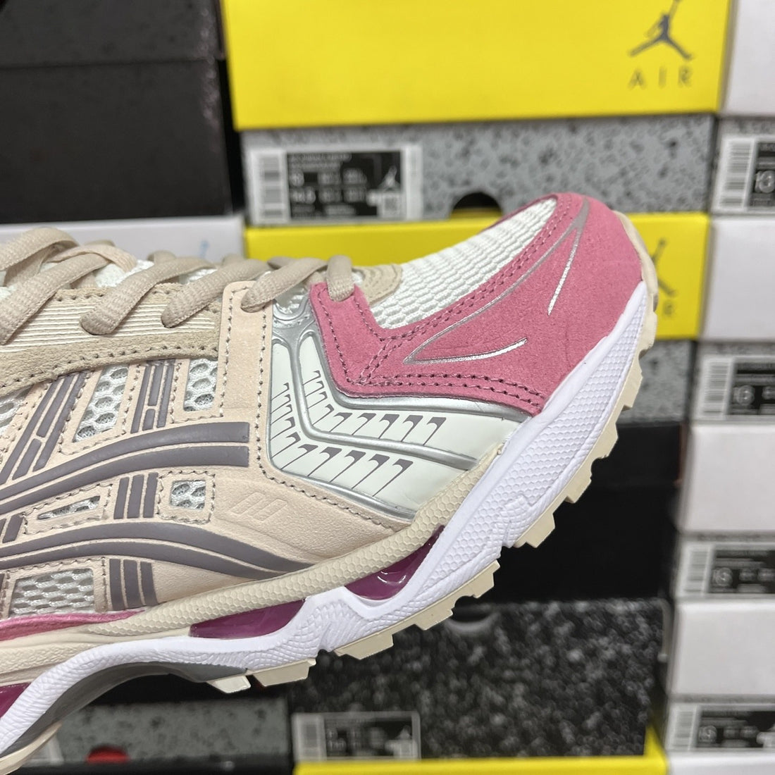 ASICS Gel-Kayano 14 Cream Mineral Beige