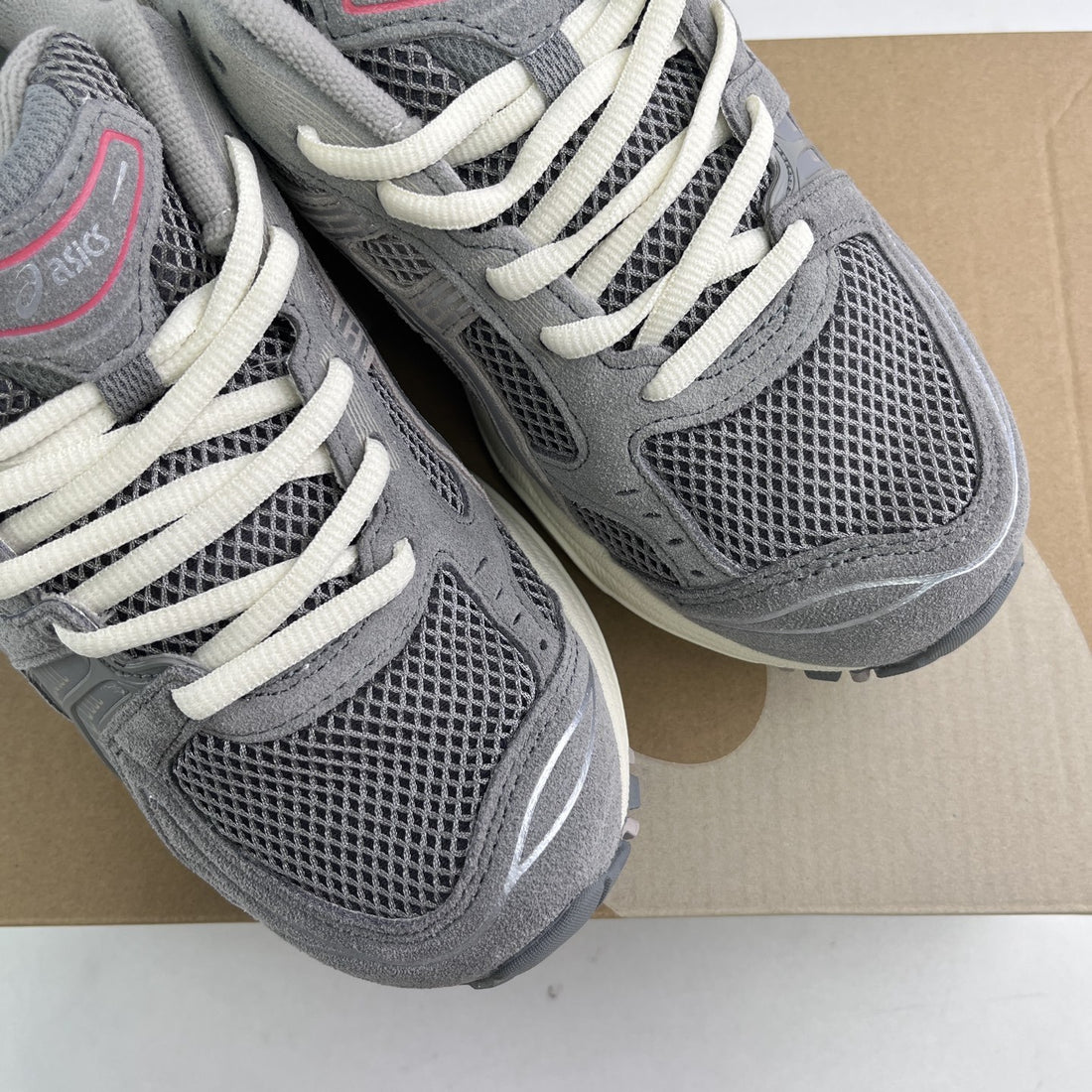 ASICS Gel-Kayano 14 Grey Red