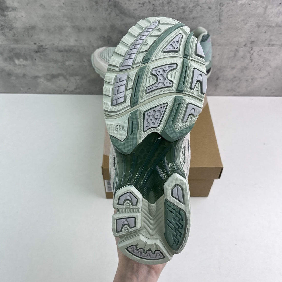 ASICS Gel-Kayano 14 Mint Grey