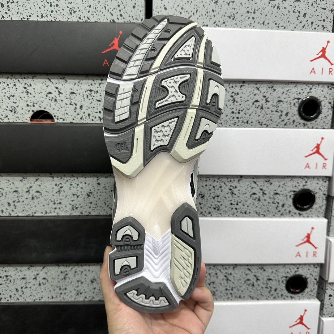 ASICS Gel-Kayano 14 Obsidian Grey Cement Grey